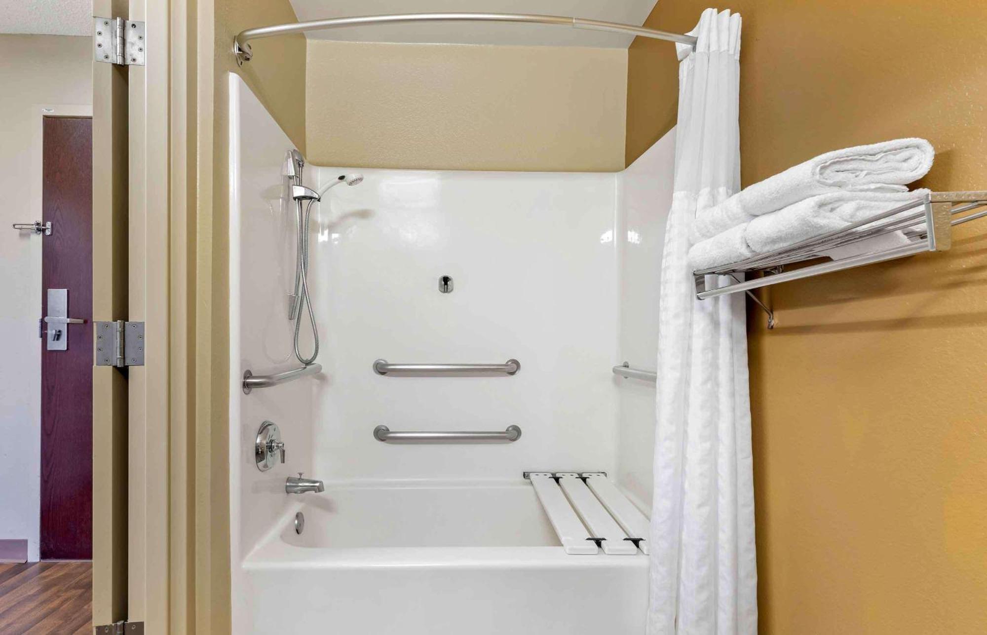 Auburn Hills Extended Stay Inn Exteriör bild