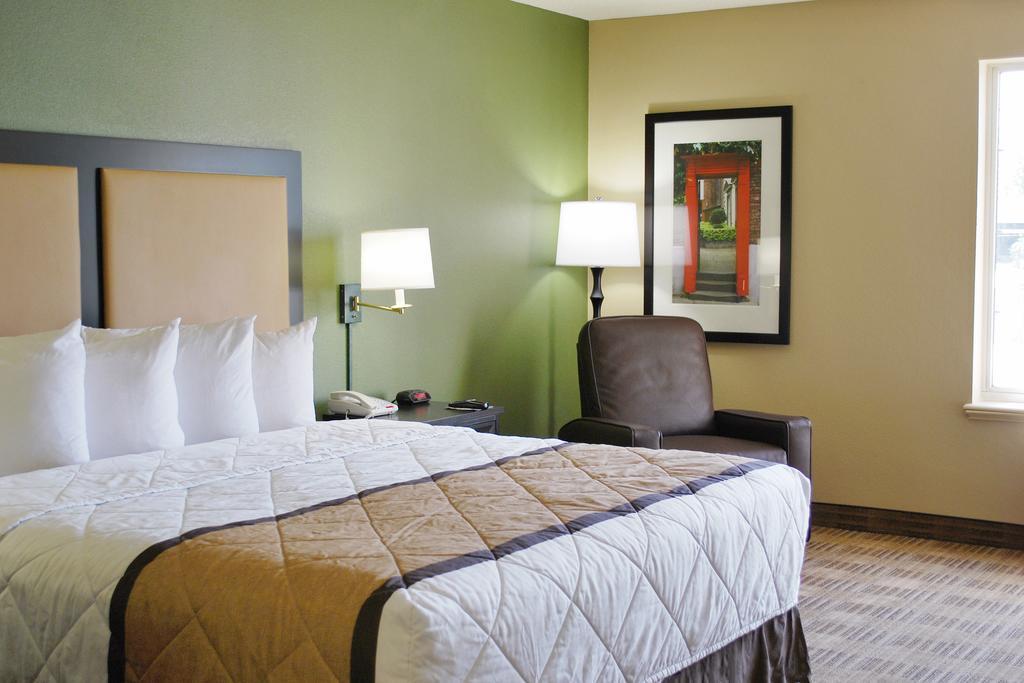 Auburn Hills Extended Stay Inn Exteriör bild